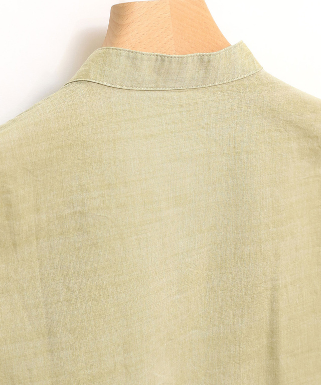 フロント 刺繍ブラウス