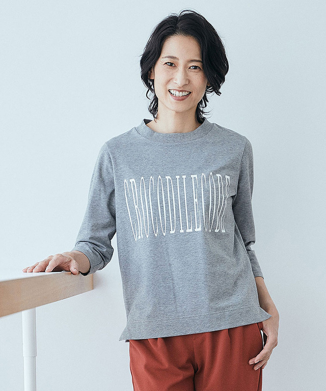 ブランドロゴ プリント Tシャツ