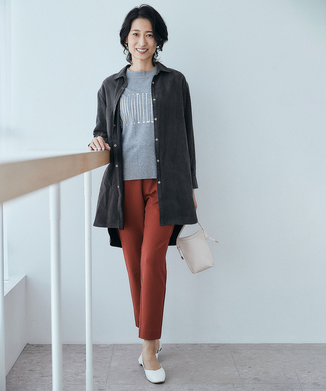 ブランドロゴ プリント Tシャツ